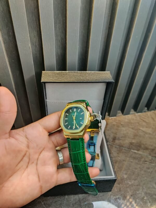 WhatsApp Image 2026-08-31 at 18.43.59 Emerald Royale — Gold & Green Classic Watch